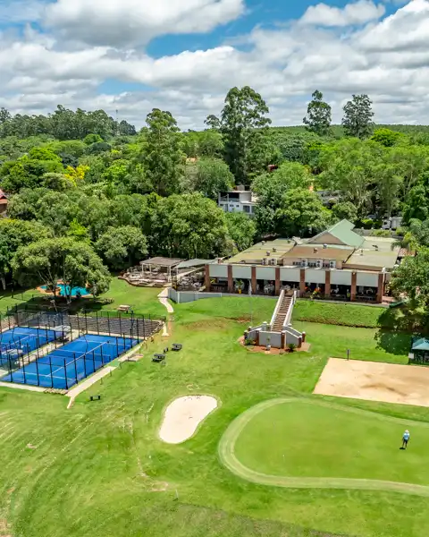 White River Country Club